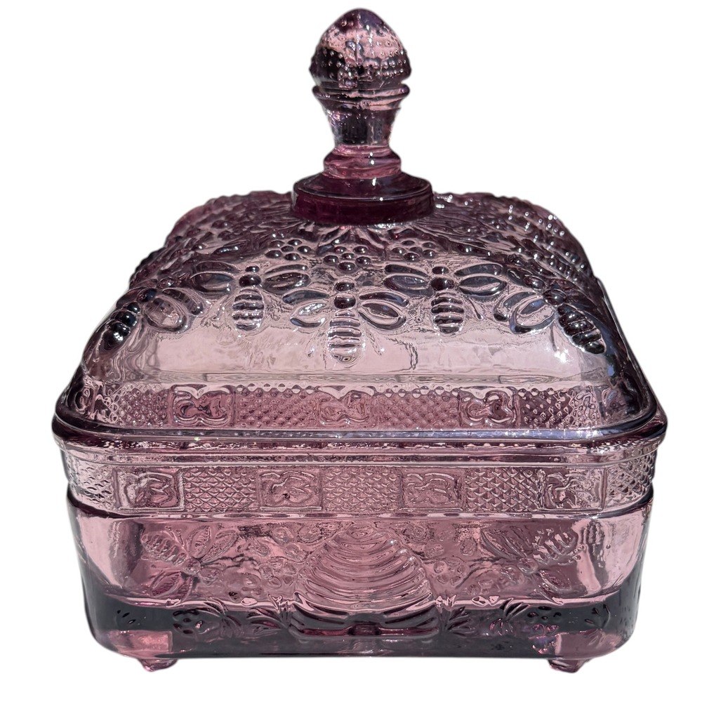 Indiana Glass Bee Box Candy Dish Amethyst Purple Excellent Beehive Motif Lid